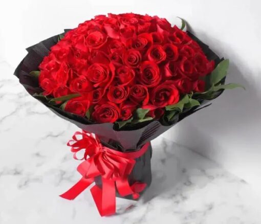 Gorgeous Red Roses Bouquet in Dubai