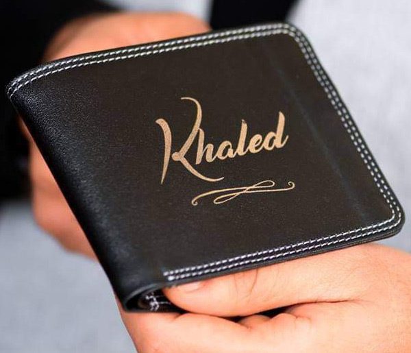 Men's wallet with Name - GiftBag.ae - Online Gift Delivery in Dubai