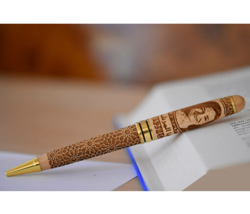 Personalised wooden Pen with photo in Dubai