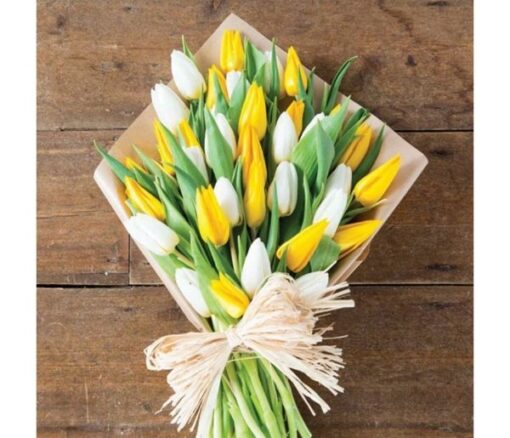 Glowing Tulips Bouquet in Dubai