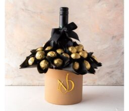 Truffles and VINA le Merlot Hamper