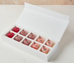 10 pcs Mother's day special Box