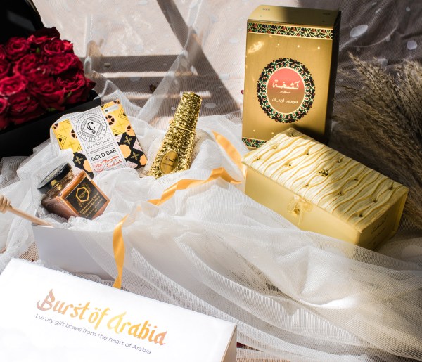 Gift Hampers Dubai GiftBag.ae Online Gift Delivery in Dubai