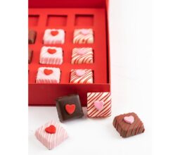 Alternative view of Assorted Chocolate - 16pcs