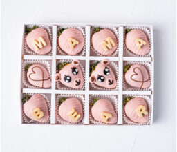 Mama Bear Chocolate Covered Strawberries - 12pcs