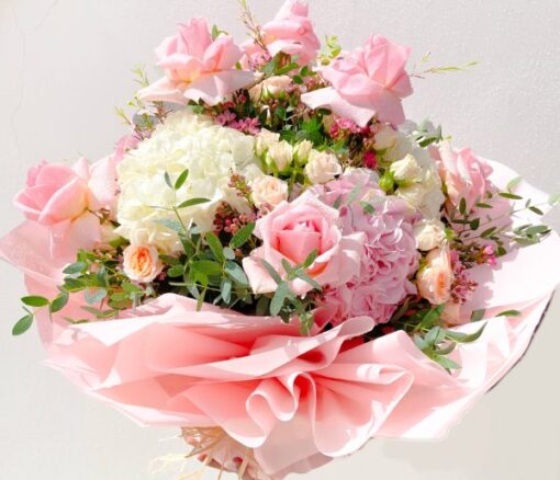 Duchess Pink Bouquet - Flowers gift from Giftbag in Dubai, UAE