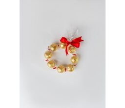 8 Chocolate Truffles Wreath