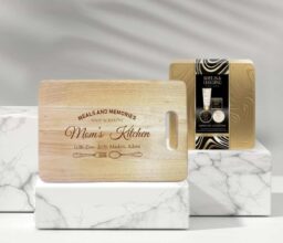 Personalised Chopping Board with Luxury Bathing Gift Set