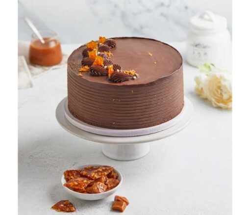 Chocolate Salted Caramel Cake in Dubai