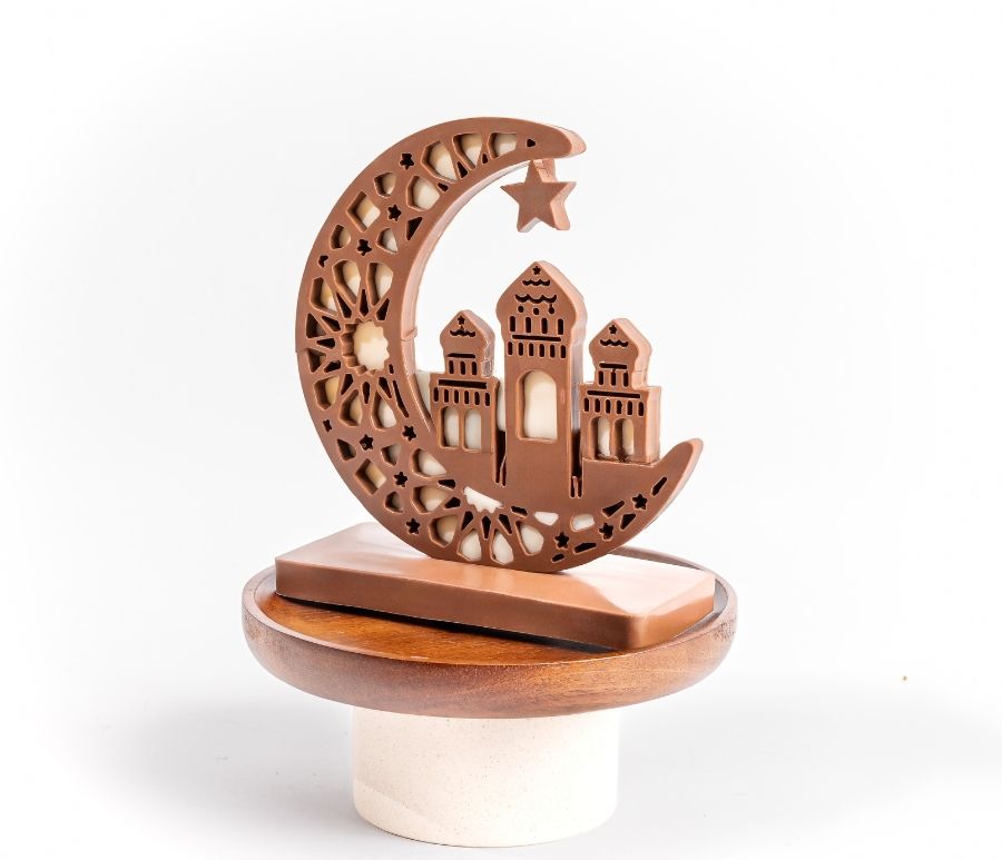 Eid Signature Crescent Chocolate - Image 2